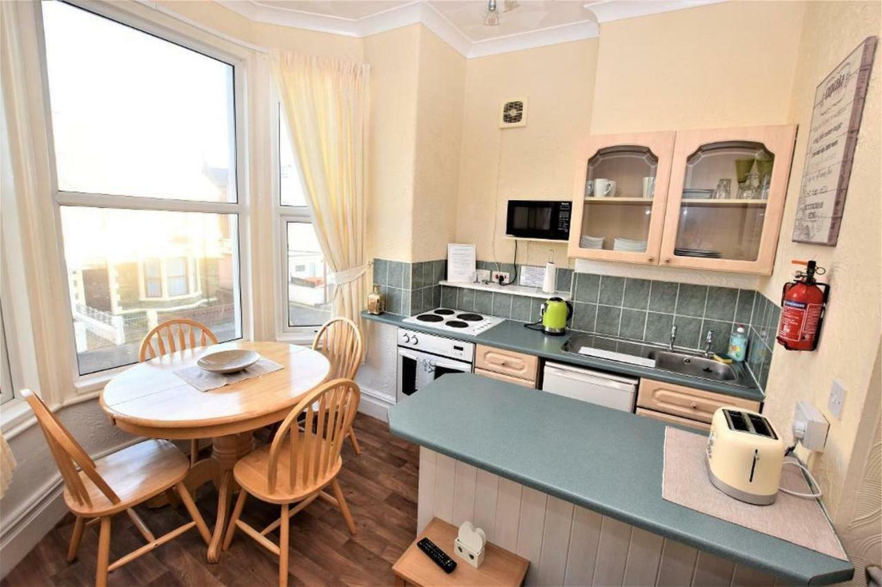 Bridle Lodge Apartments Блекпул Екстериор снимка