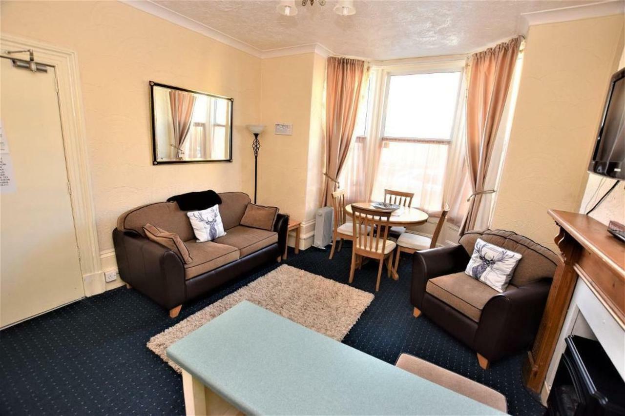 Bridle Lodge Apartments Блекпул Екстериор снимка