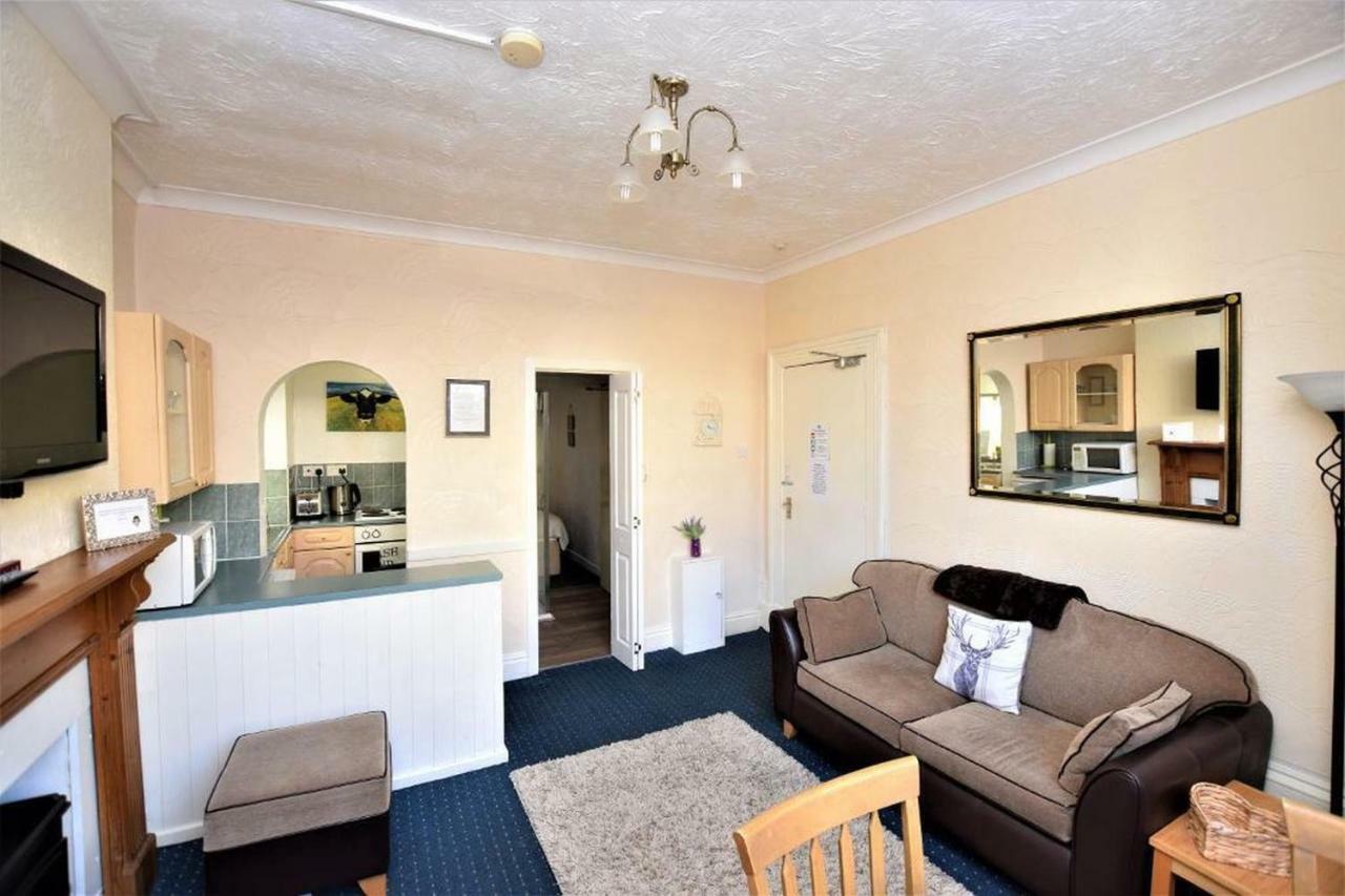 Bridle Lodge Apartments Блекпул Екстериор снимка